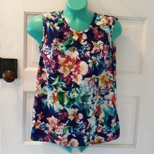 Salia small floral sleeveless